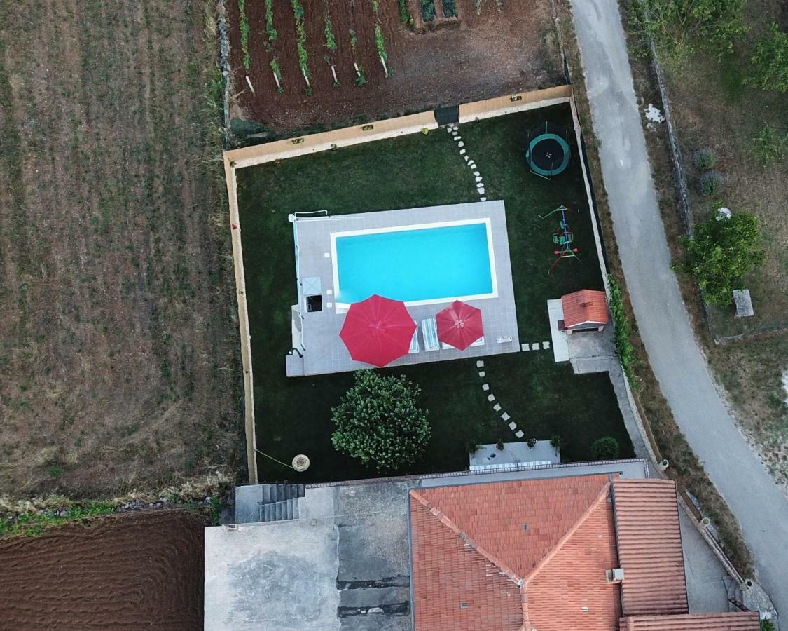 Holiday Home Miramary Trilj Exterior foto
